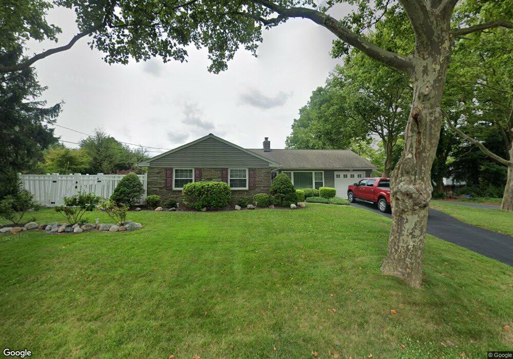 201 Old Orchard Dr, Easton, PA 18045 - photo 1