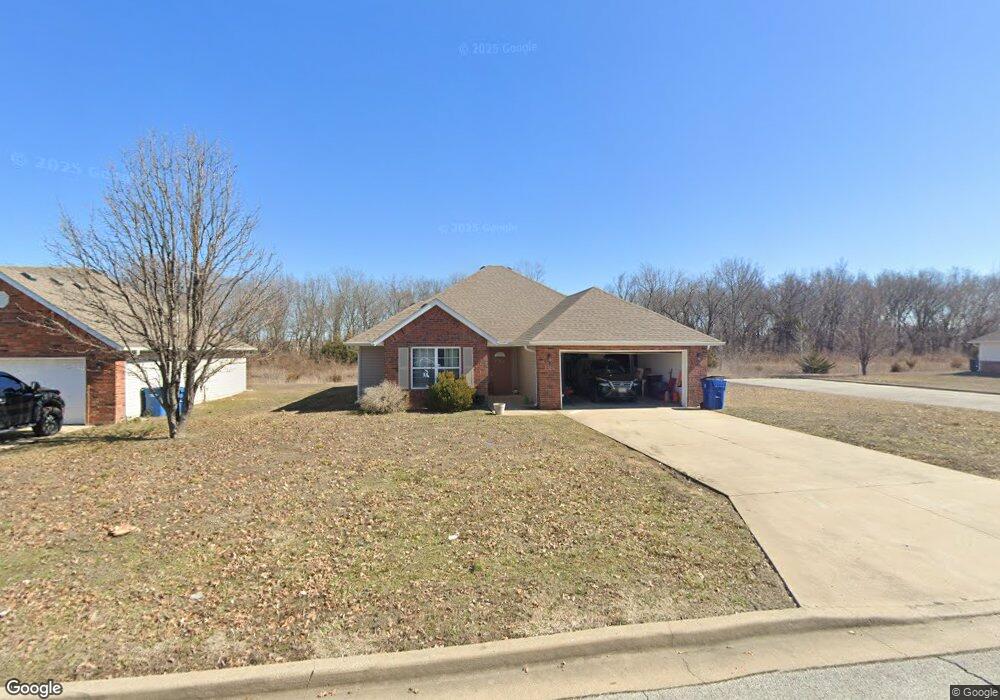 701 Jessica Cir, Carl Junction, MO 64834 - photo 1