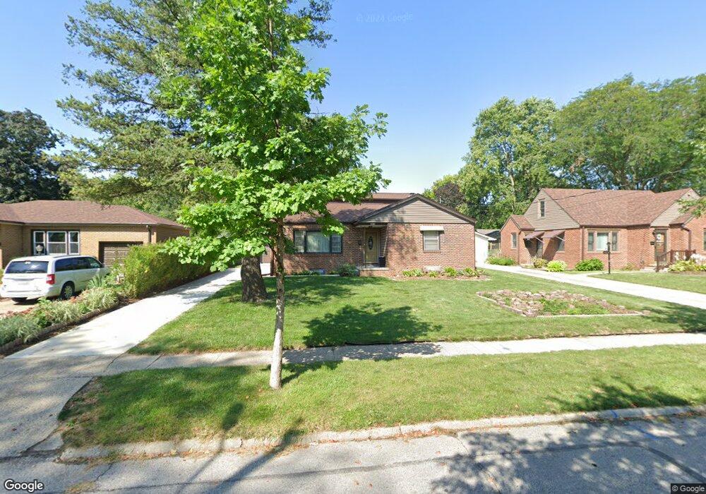 4018 39th Place, Des Moines, IA 50310 - photo 1