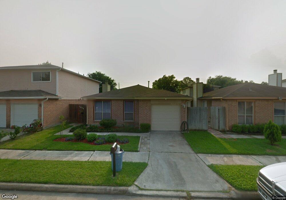 7854 Greenedge Dr, Houston, TX 77040 - photo 1