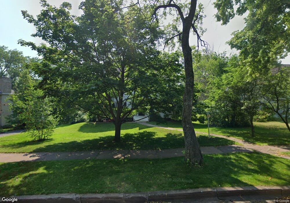 2714 E 7th St, Duluth, MN 55812 - photo 1