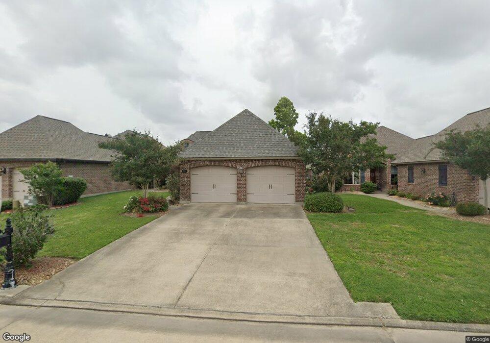 1052 Richmond Cir, Lake Charles, LA 70605 - photo 1