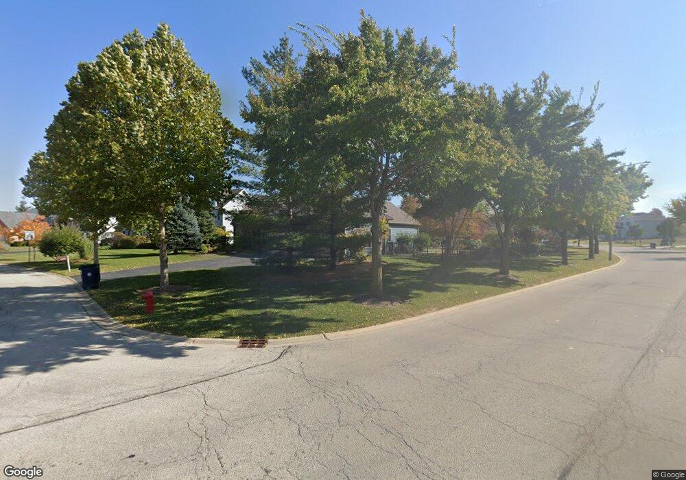 701 Bluestem Ln, Algonquin, IL 60102 - photo 1