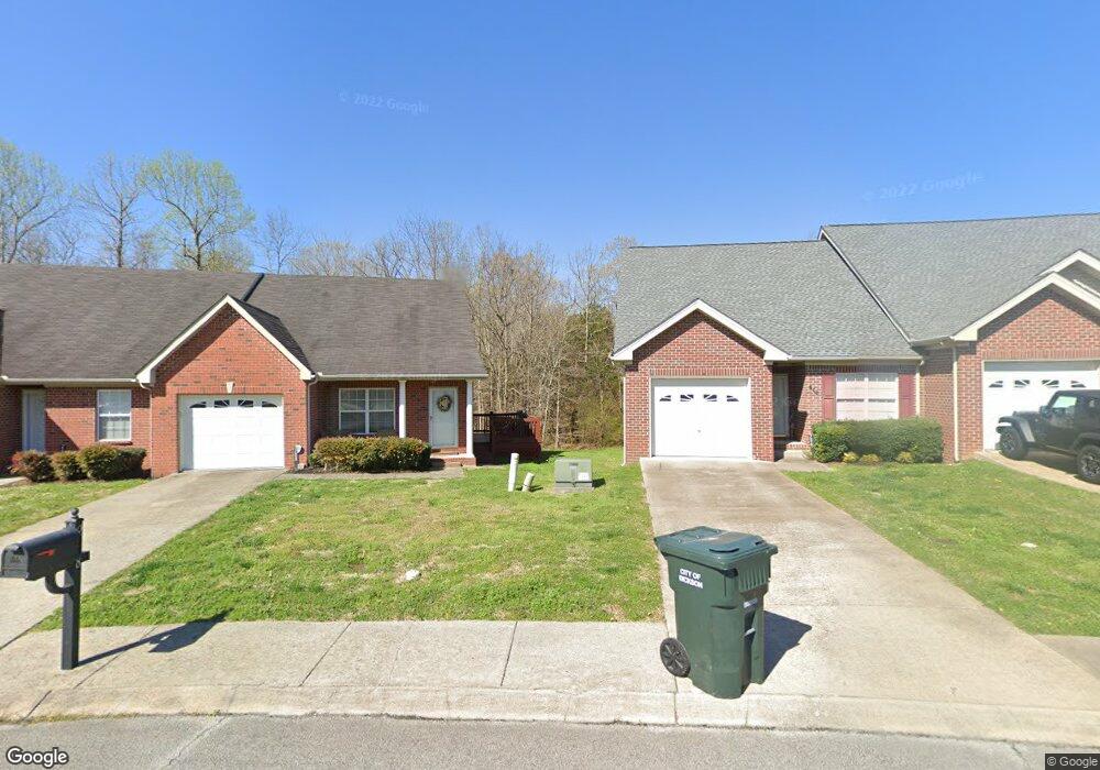 206 Johnstone Dr, Dickson, TN 37055 - photo 1