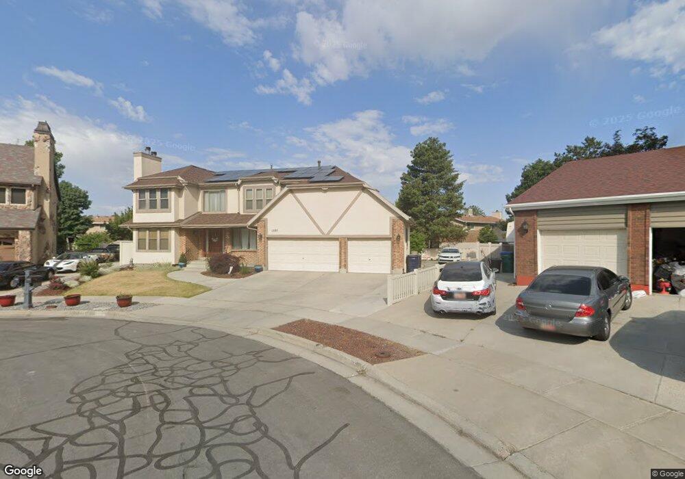 1825 E Willow Glen Cir, Sandy, UT 84093 - photo 1