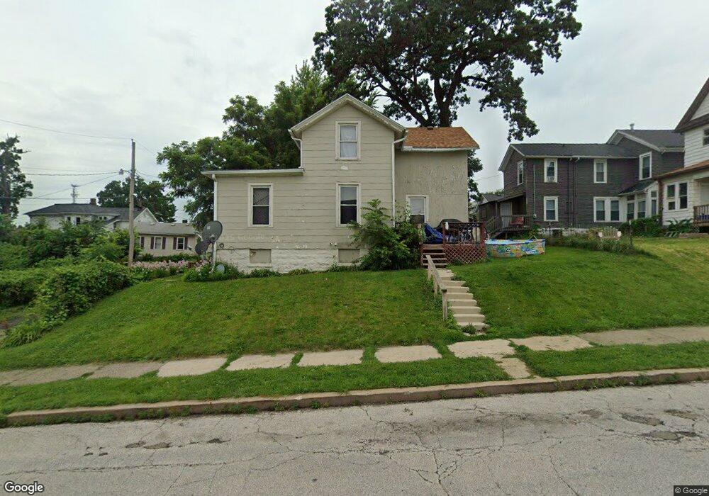 1016 Iowa St, Davenport, IA 52803 - photo 1