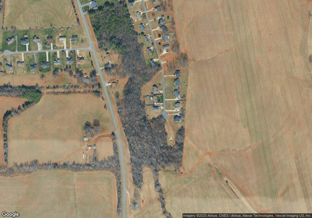 180 Foy Ln, Statesville, NC 28625 - photo 1