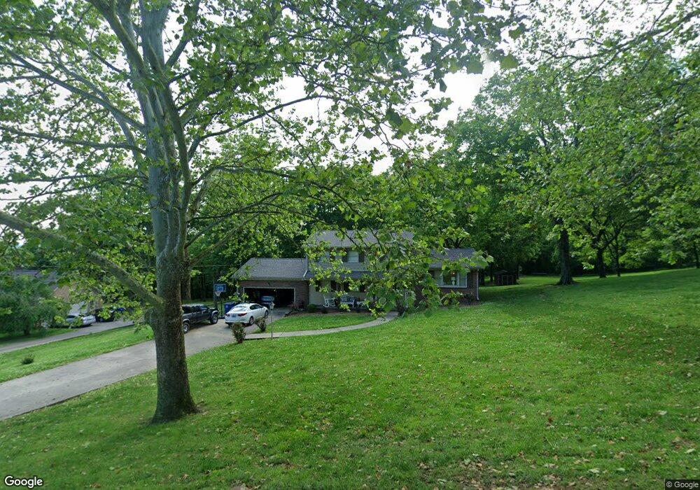 311 Ledgeview Dr, Shelbyville, TN 37160 - photo 1