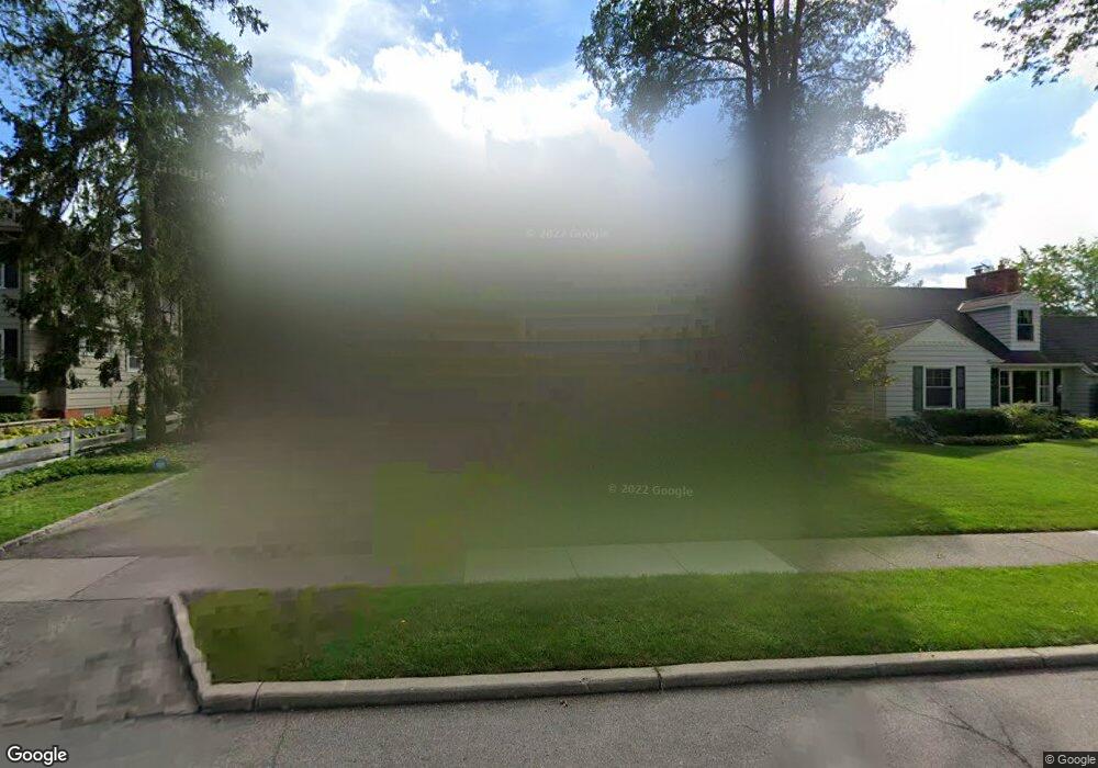 287 Hillcrest Ave, Grosse Pointe Farms, MI 48236 - photo 1