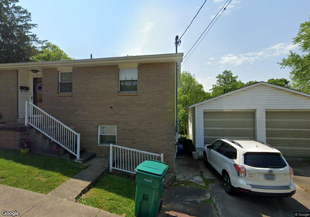 216 Worthington Dr, Bridgeport, WV 26330 - photo 1