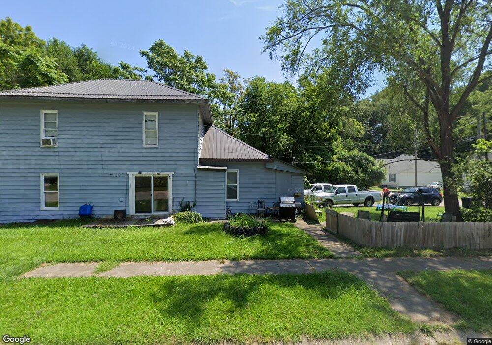 215 Quincy St, Hannibal, MO 63401 - photo 1