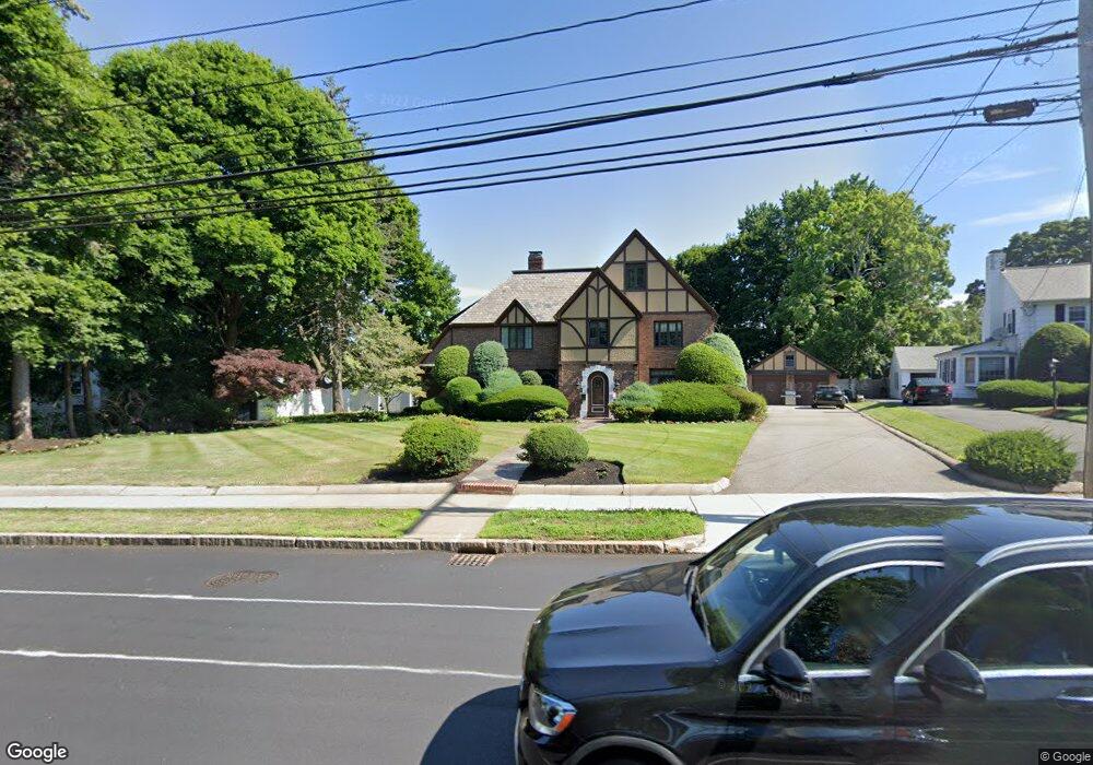 363 Crafts St, Newtonville, MA 02460 - photo 1