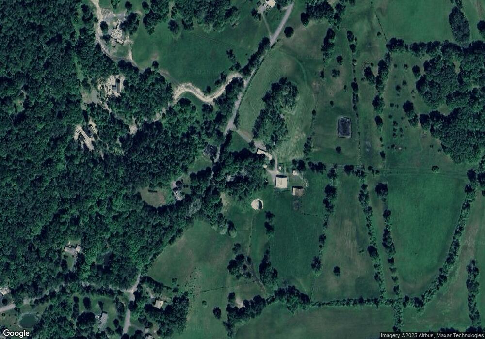 192 Yantz Rd, Red Hook, NY 12571 - photo 1