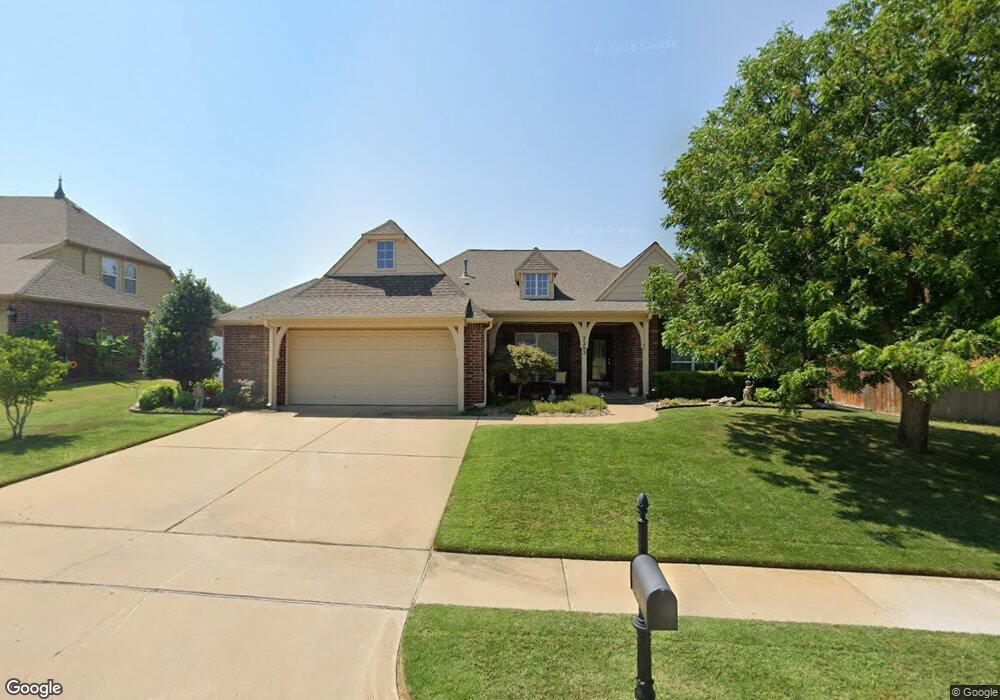 7205 E Jackson St, Broken Arrow, OK 74014 - photo 1