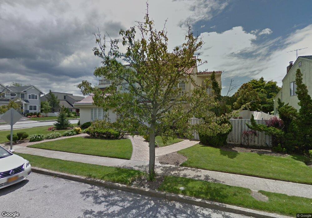 1235 Mara Ct, Atlantic Beach, NY 11509 - photo 1