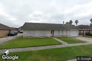 3309 Moss Ln, Violet, LA 70092