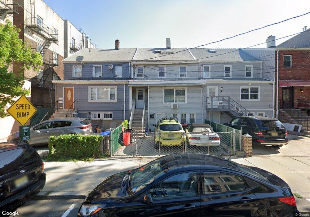 320 11th St, Union City, NJ 07087 - photo 1