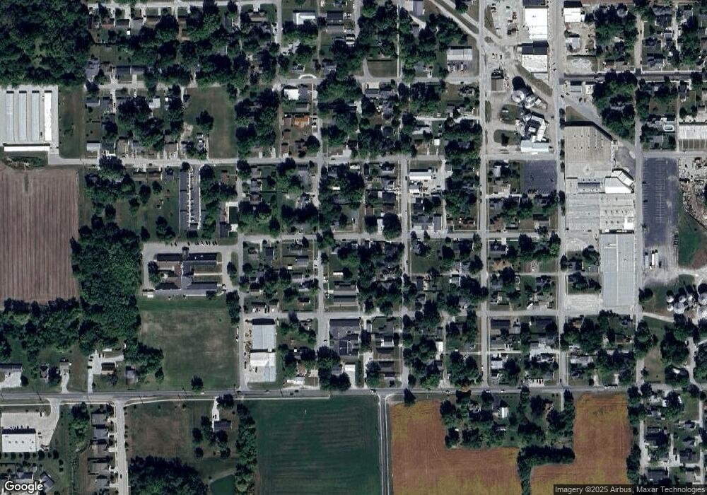 306 W 8th St, Sheridan, IN 46069 - photo 1