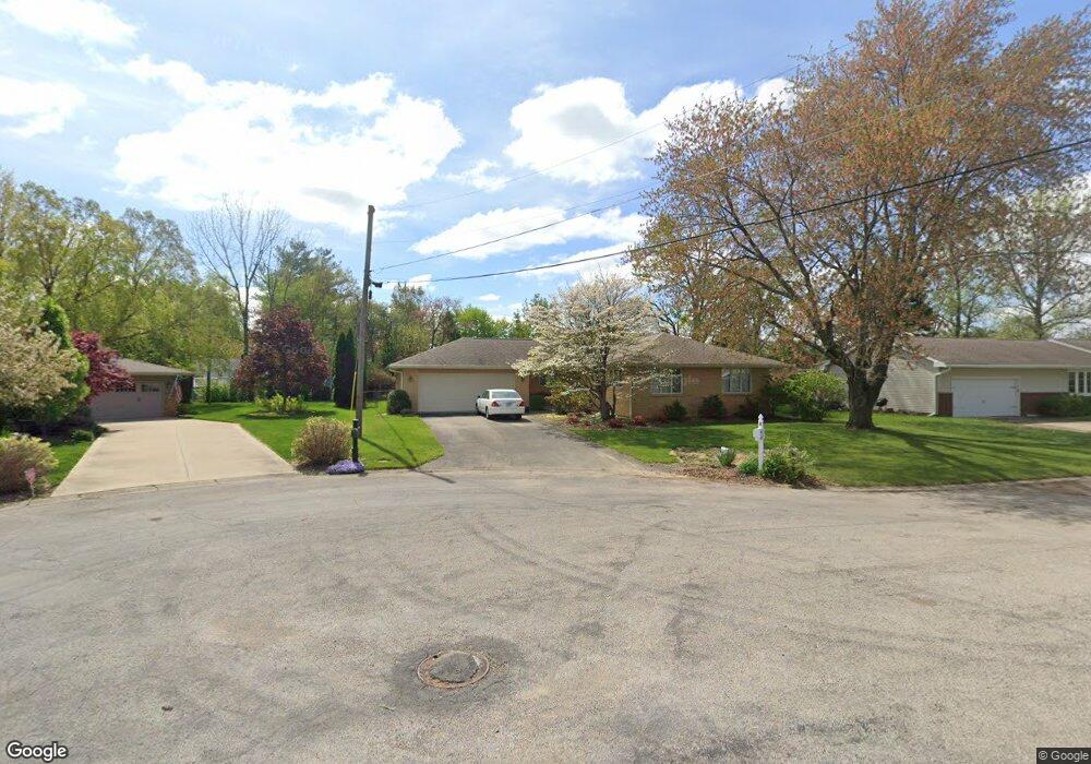 307 Rhoads Ave, Lincoln, IL 62656 - photo 1