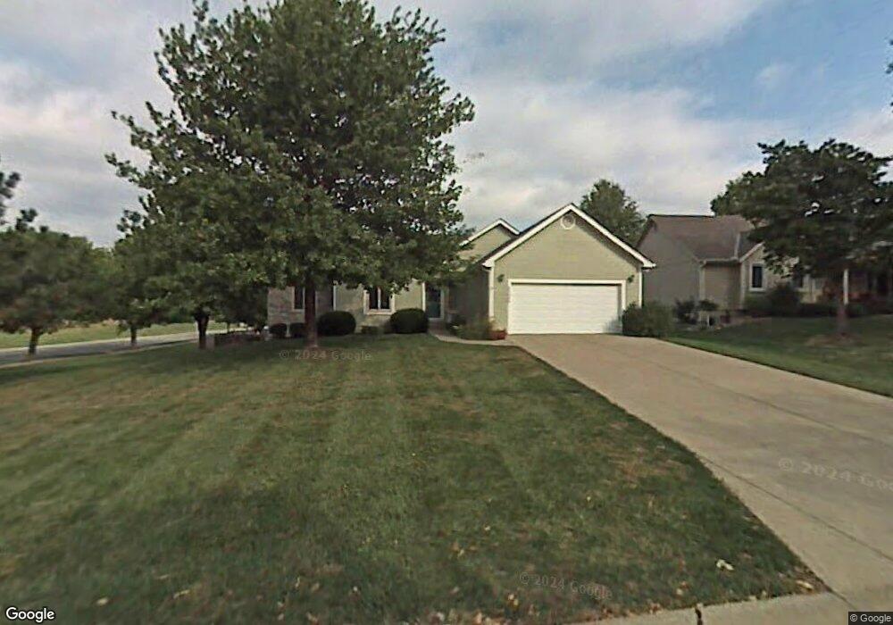 22620 W 53rd Place, Shawnee, KS 66226 - photo 1