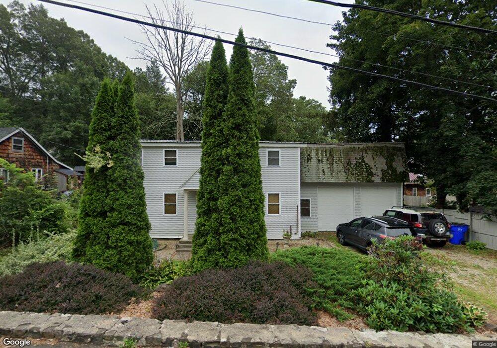 4 Birch Rd, Avon, CT 06001 - photo 1