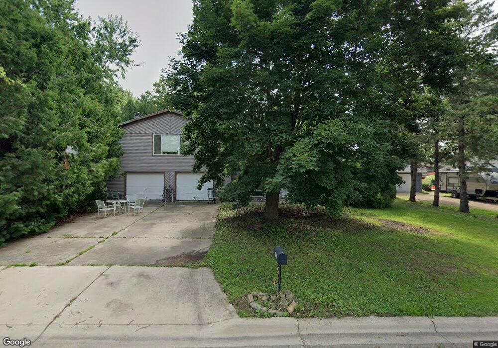 2405 Larson Ave, Albert Lea, MN 56007 - photo 1
