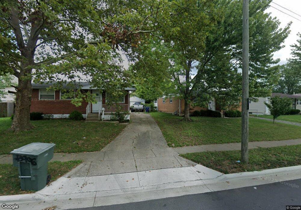 3906 Eakin Rd, Columbus, OH 43228 - photo 1