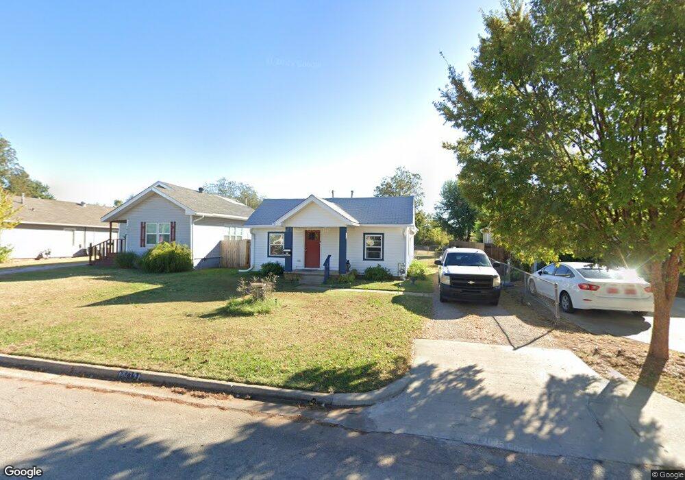 1827 N Louisa Ave, Shawnee, OK 74804 - photo 1