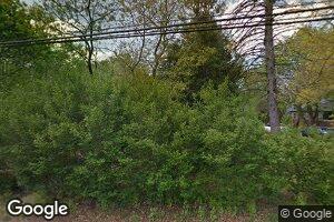 71 Eatondale Ave, Blue Point, NY 11715