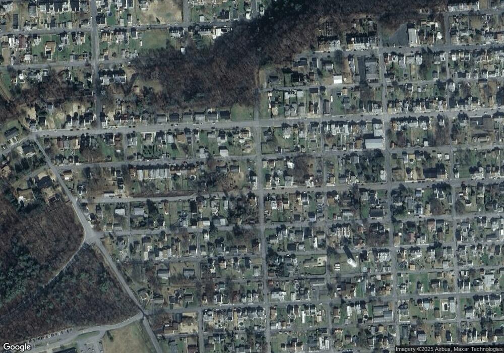 1503 W Mulberry St, Coal Township, PA 17866 - photo 1