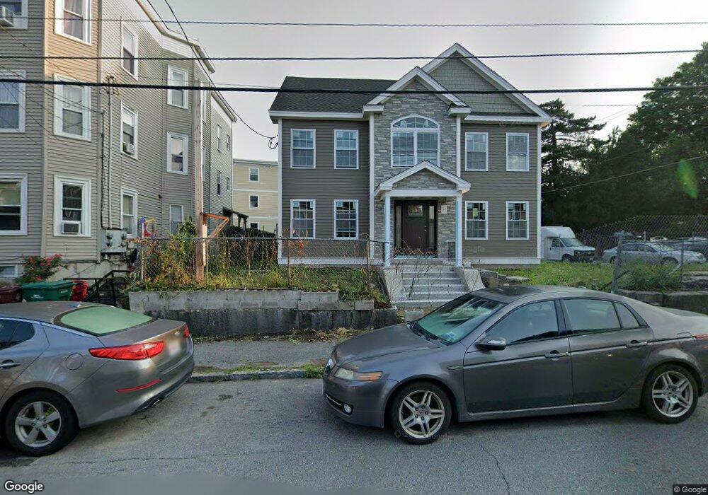 90 Chestnut St, Lowell, MA 01852 - photo 1