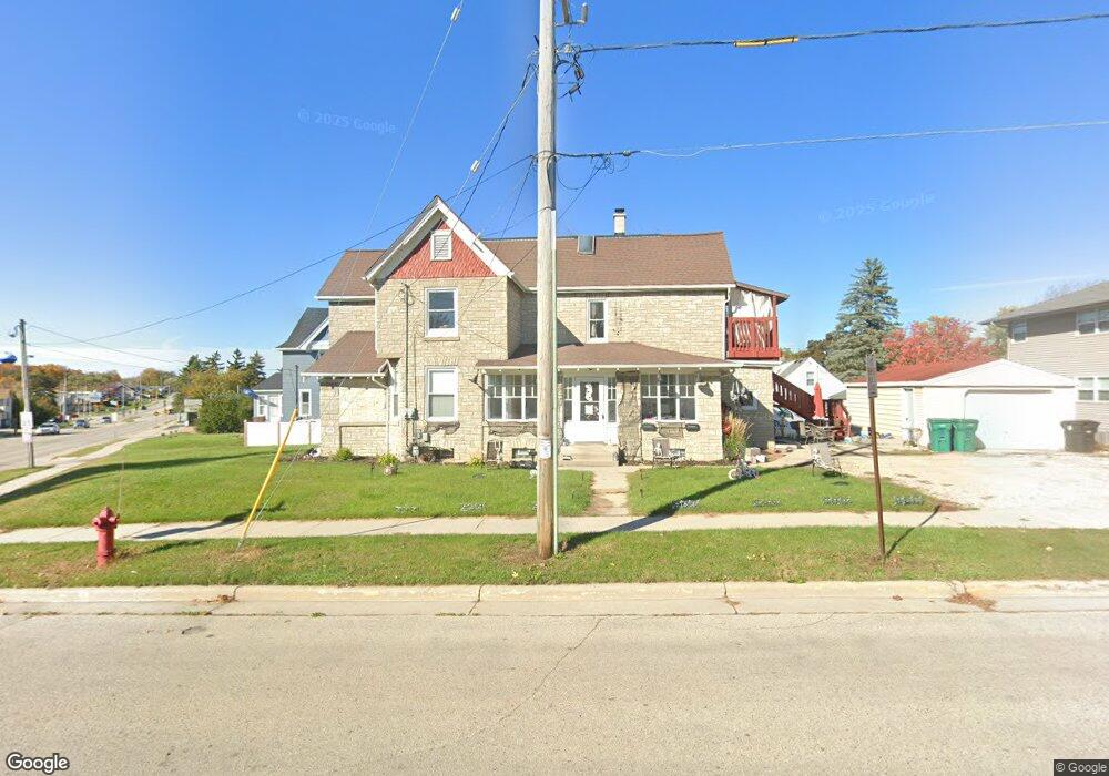 N90W17016 Appleton Ave, Menomonee Falls, WI 53051 - photo 1