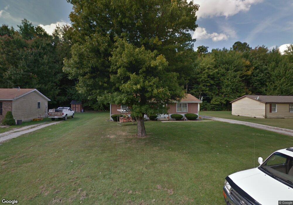 637 Floyd Ave, Versailles, IN 47042 - photo 1