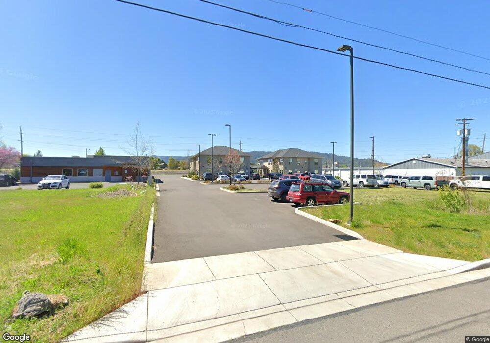 780 S Front St, Central Point, OR 97502 - photo 1