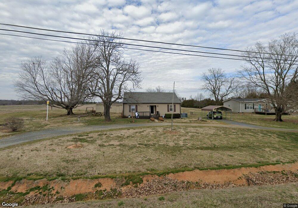 3122 Spencer Rd, High Point, NC 27263 - photo 1