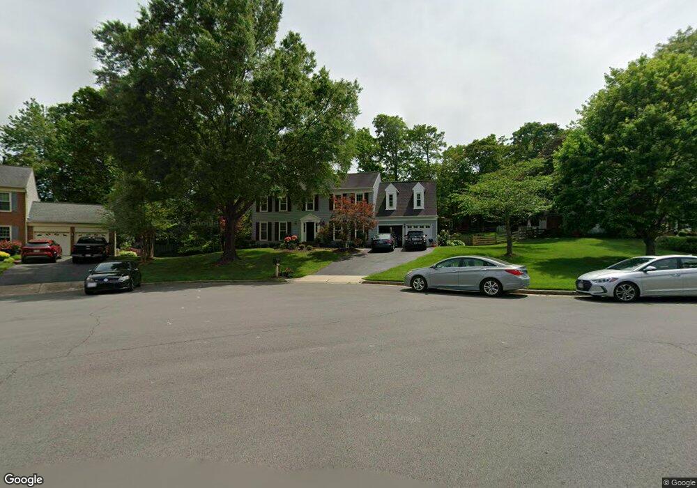 9603 Signal Pointe Way, Fairfax Station, VA 22039 - photo 1