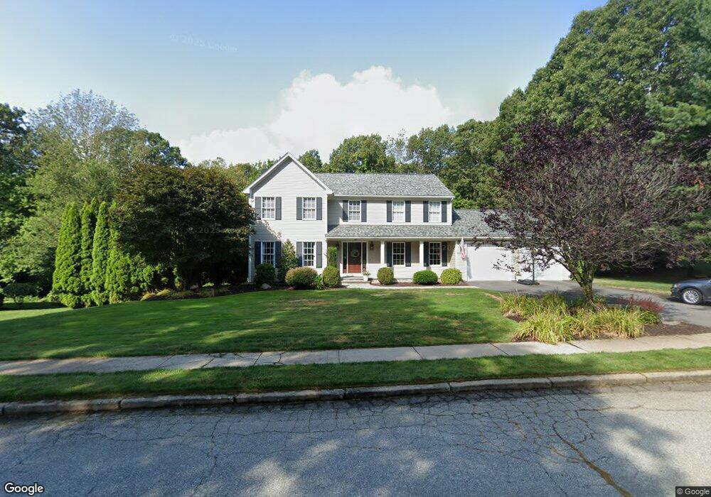 126 Contour Rd, Warwick, RI 02886 - photo 1
