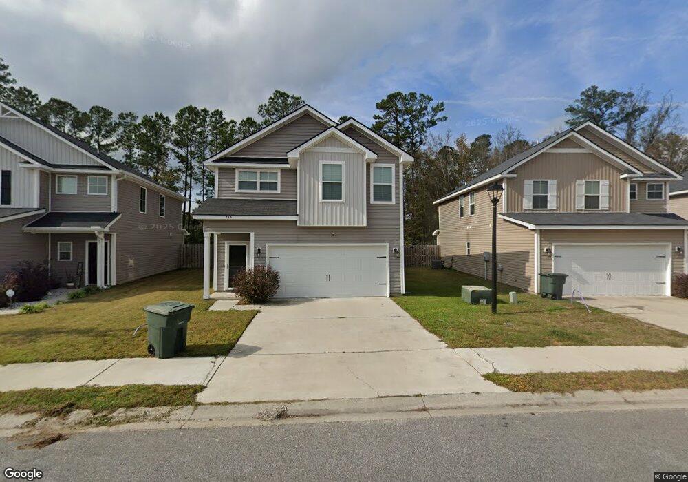 745 Fairview Cir, Hinesville, GA 31313 - photo 1