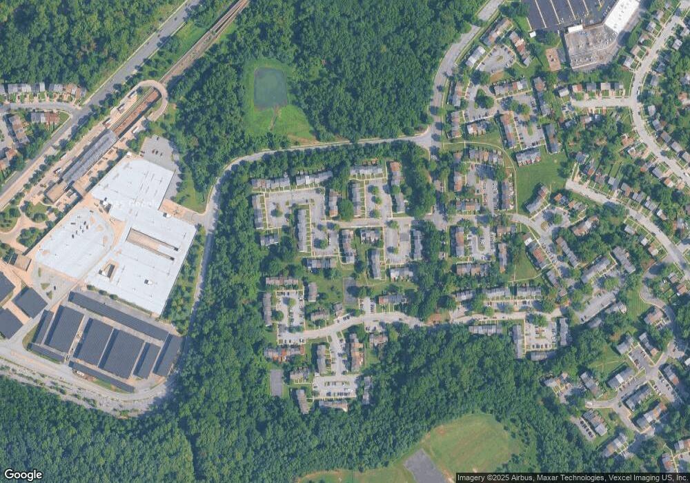 2105 N Anvil Ln, Temple Hills, MD 20748 - photo 1