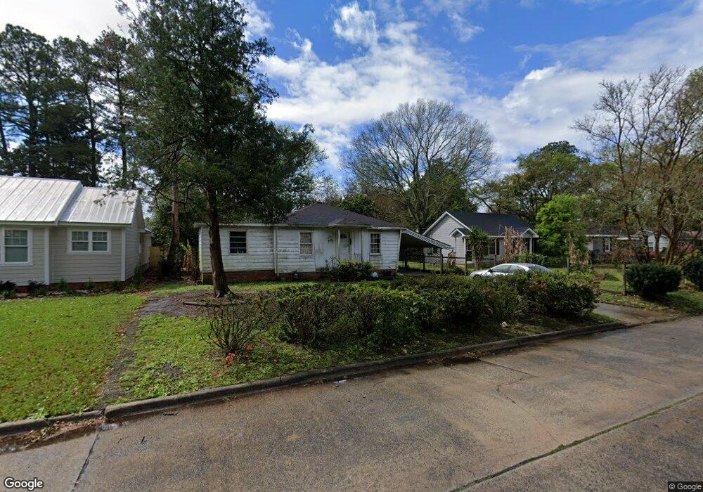 207 E 58th St, Savannah, GA 31405 - photo 1