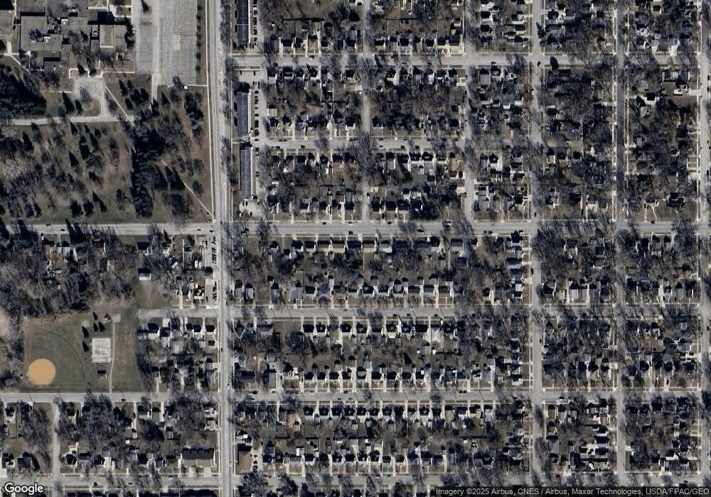 1313 8th Ave NW, Austin, MN 55912 - photo 1