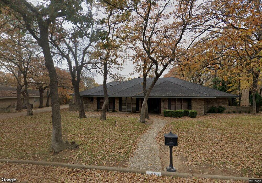 1020 Ridgecrest Cir, Denton, TX 76205 - photo 1