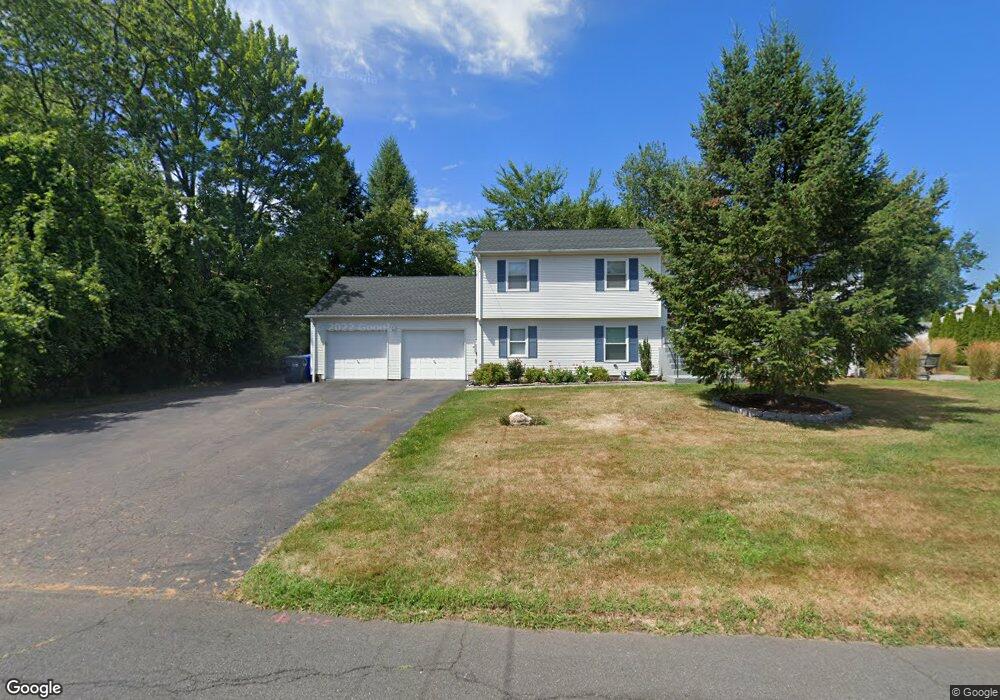 94 Rosemary Ln, Newington, CT 06111 - photo 1