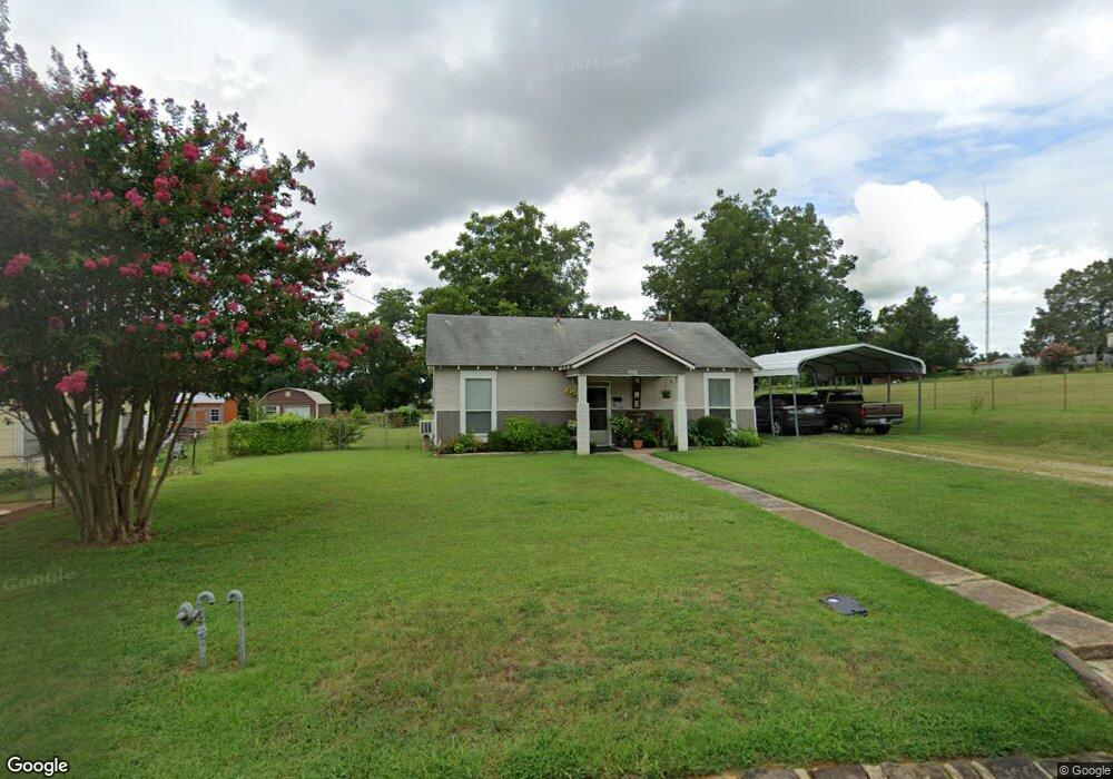 401 N J St, Hugo, OK 74743 - photo 1