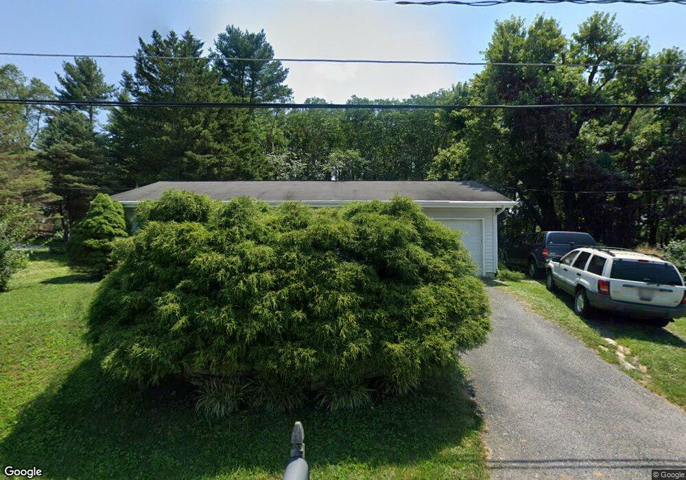 5819 Hanna Rd, Sykesville, MD 21784 - photo 1