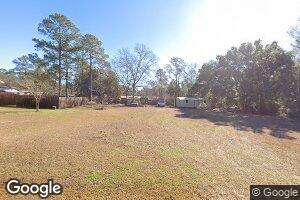 106 Maple St, Soperton, GA 30457