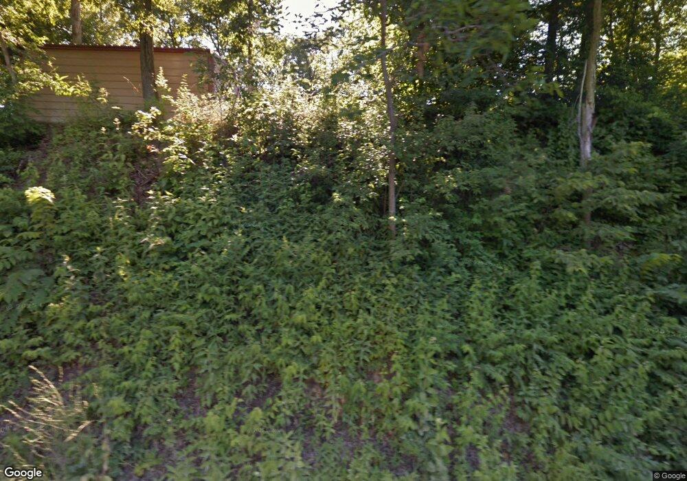 2079 Benson Rd, Jacksonville, IL 62650 - photo 1