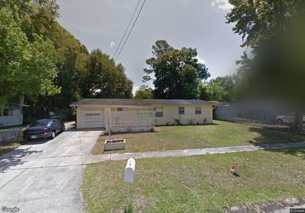 2015 Figaro Ln unit 8, Jacksonville, FL 32210 - photo 1