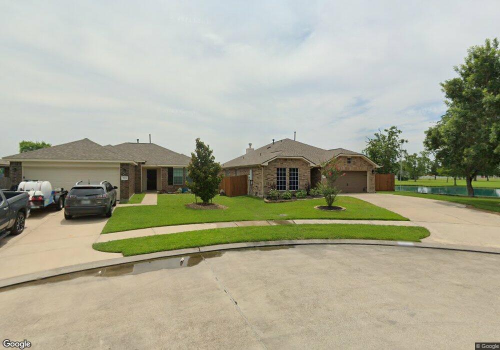 5302 Carmichael Cir, Alvin, TX 77511 - photo 1