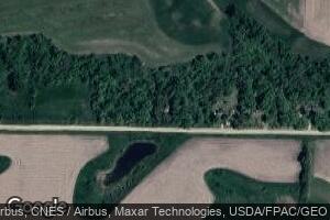 12166 Madison Rd, Center Junction, IA 52212